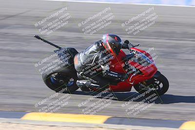 media/Dec-10-2023-SoCal Trackdays (Sun) [[0ce70f5433]]/Bowl (1020am)/